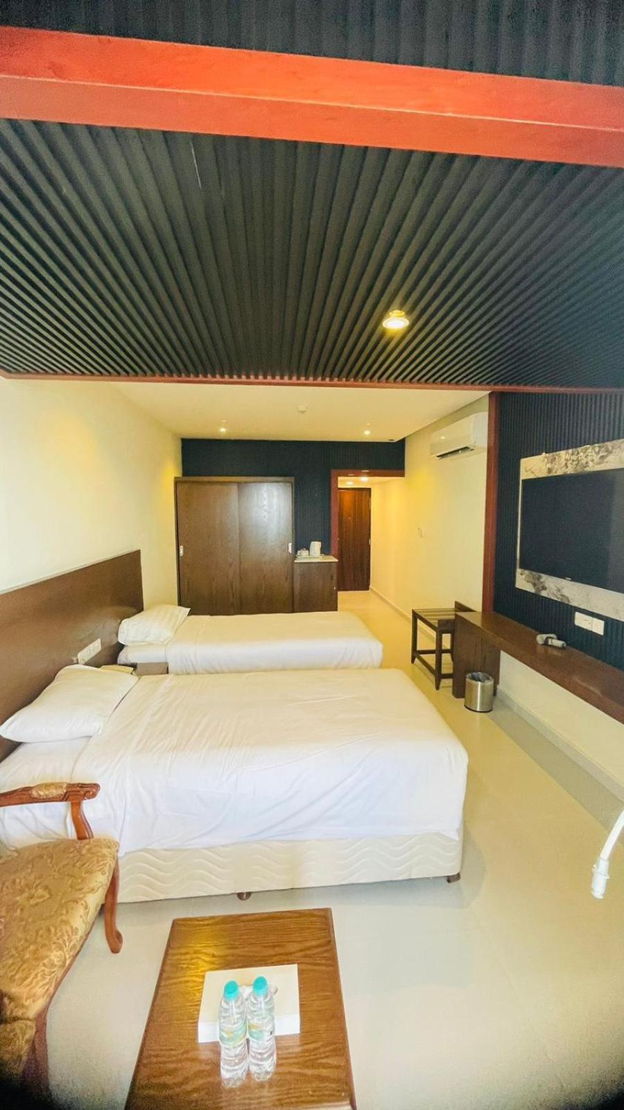 Resort Sur Beach Holiday Экстерьер фото