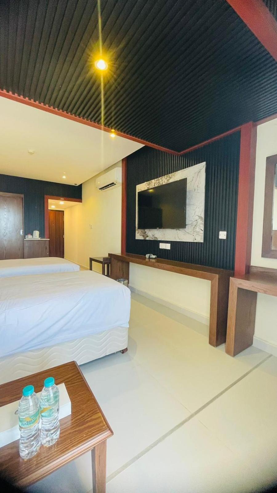 Resort Sur Beach Holiday Экстерьер фото